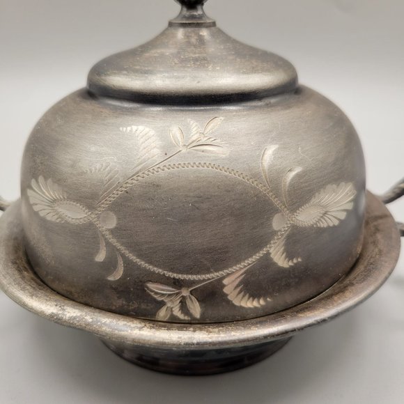 Antique Butter Dish with Ice Hull Albany Silverplate Co 1870-1880 - Picture 2 of 10